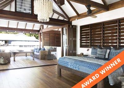 Open Spaced Tropical Beachfront Oasis Utilising Breezway Louvres