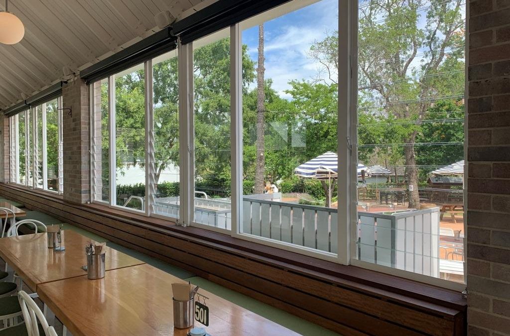 Camden Valley Inn utilising Breezway Louvre Windows