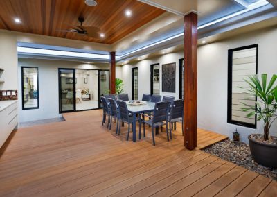 Oasis Display Home with Breezway Louvres