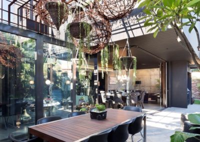 Outdoor entertaining area