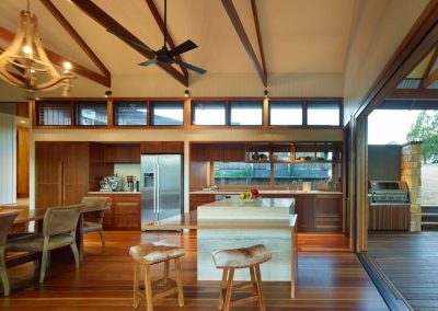 Kitchen and dining room with Breezway Louvre Windows