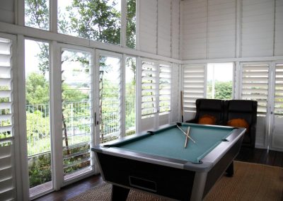 Breezway Louvres allows natural ventilation and lighting into a room